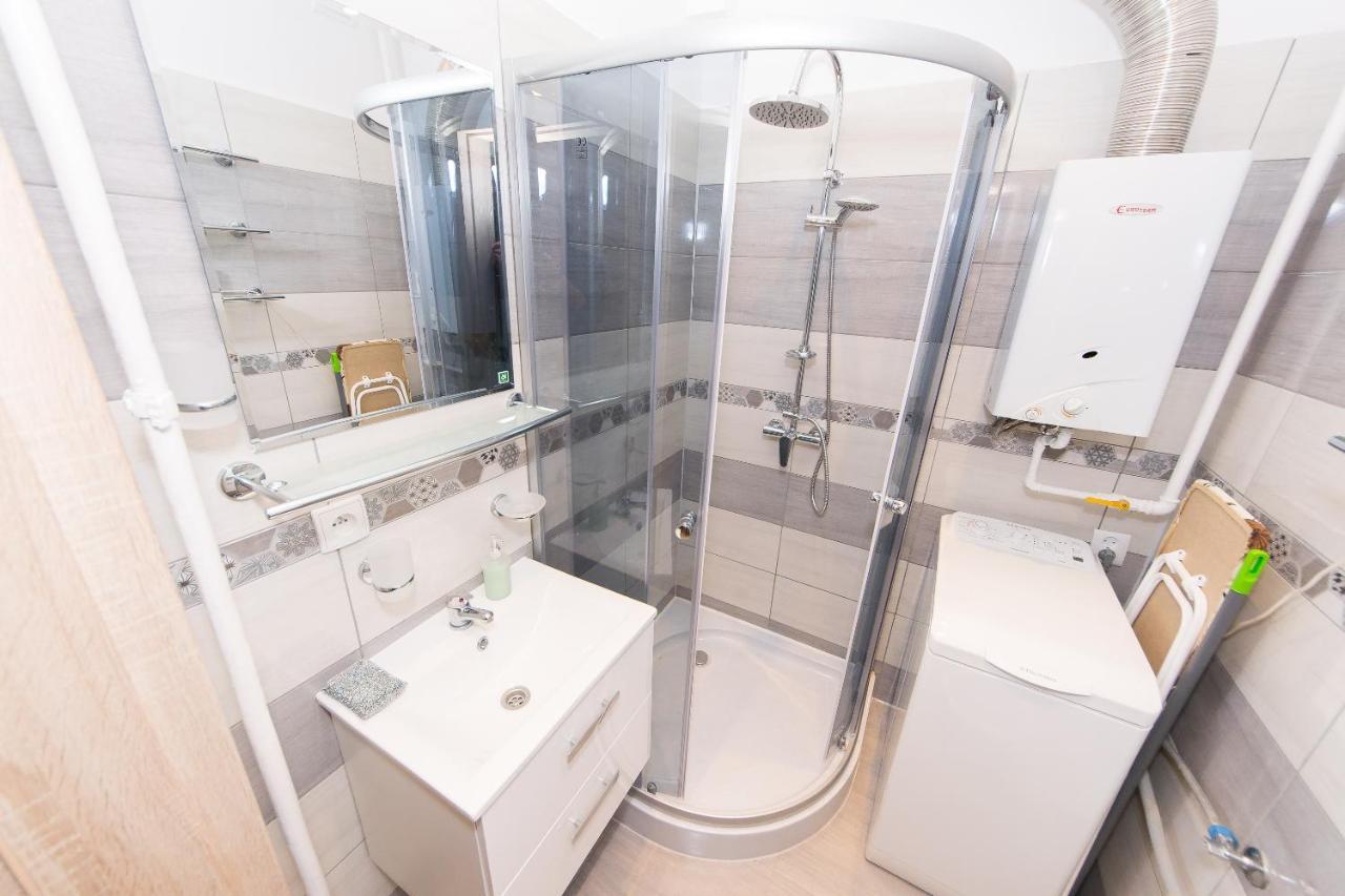 3-bedroom Flat In Center P4you Pl Apartment *