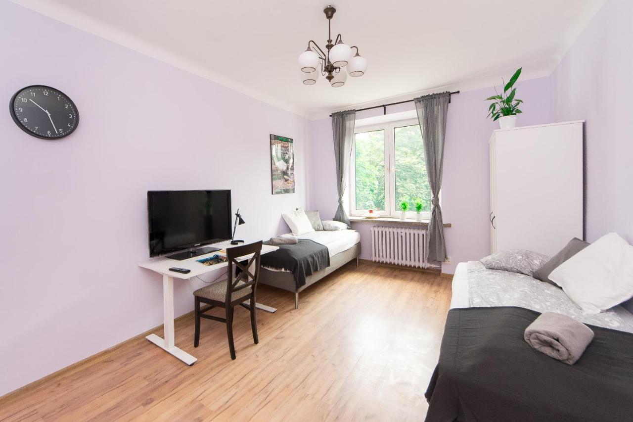 Apartment 3-bedroom Flat In Center P4you Pl